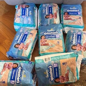 Pampers splashed size 2-3 lot